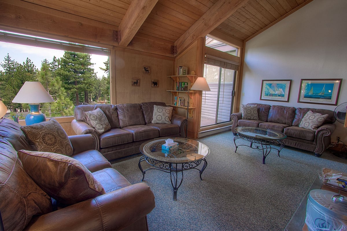 View our Lake Tahoe short-term rentals