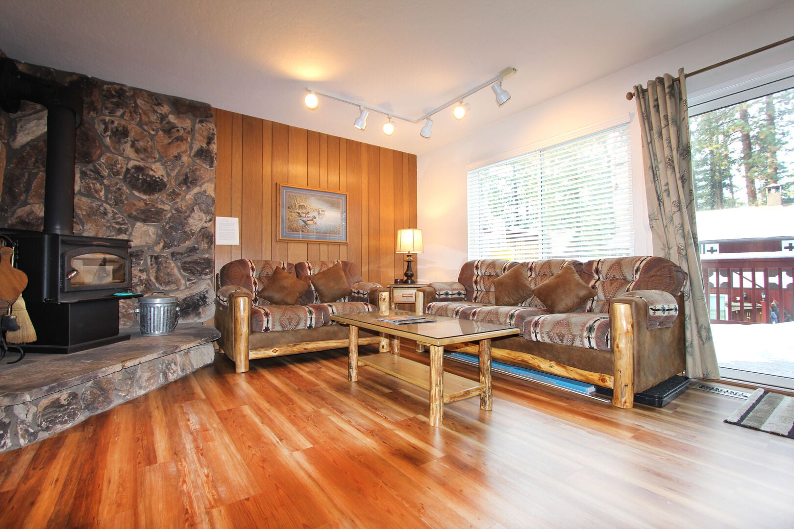 View our Lake Tahoe house rentals