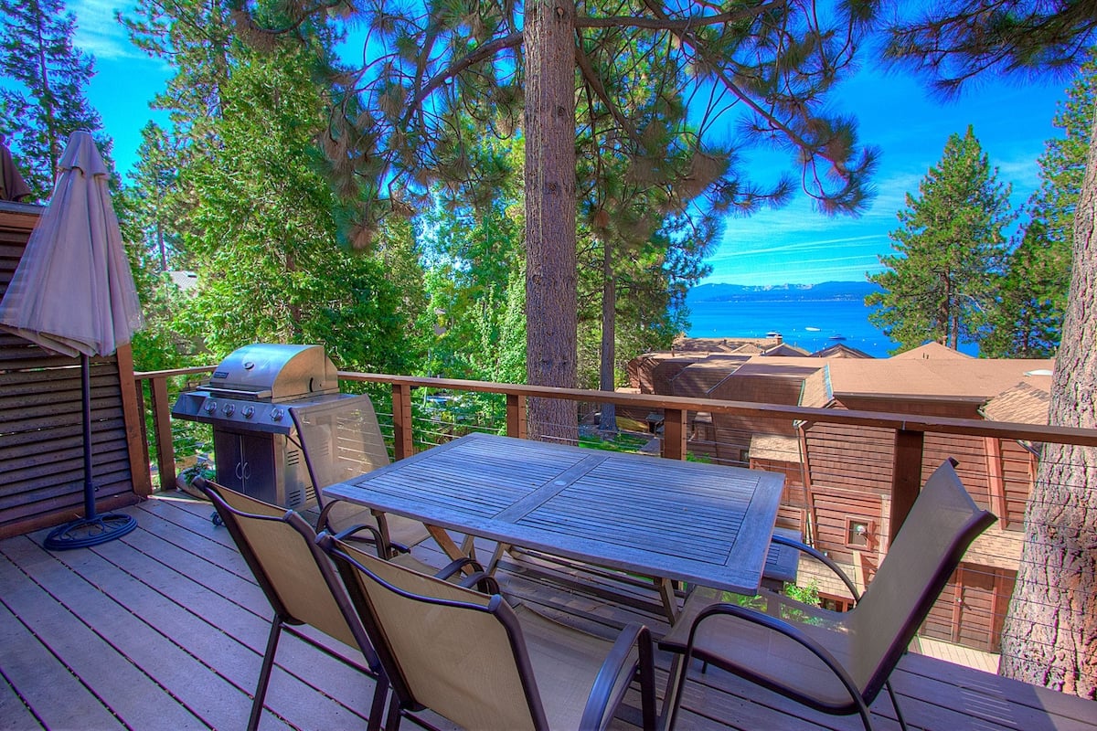 View our Lake Tahoe vacation cabins with a grill