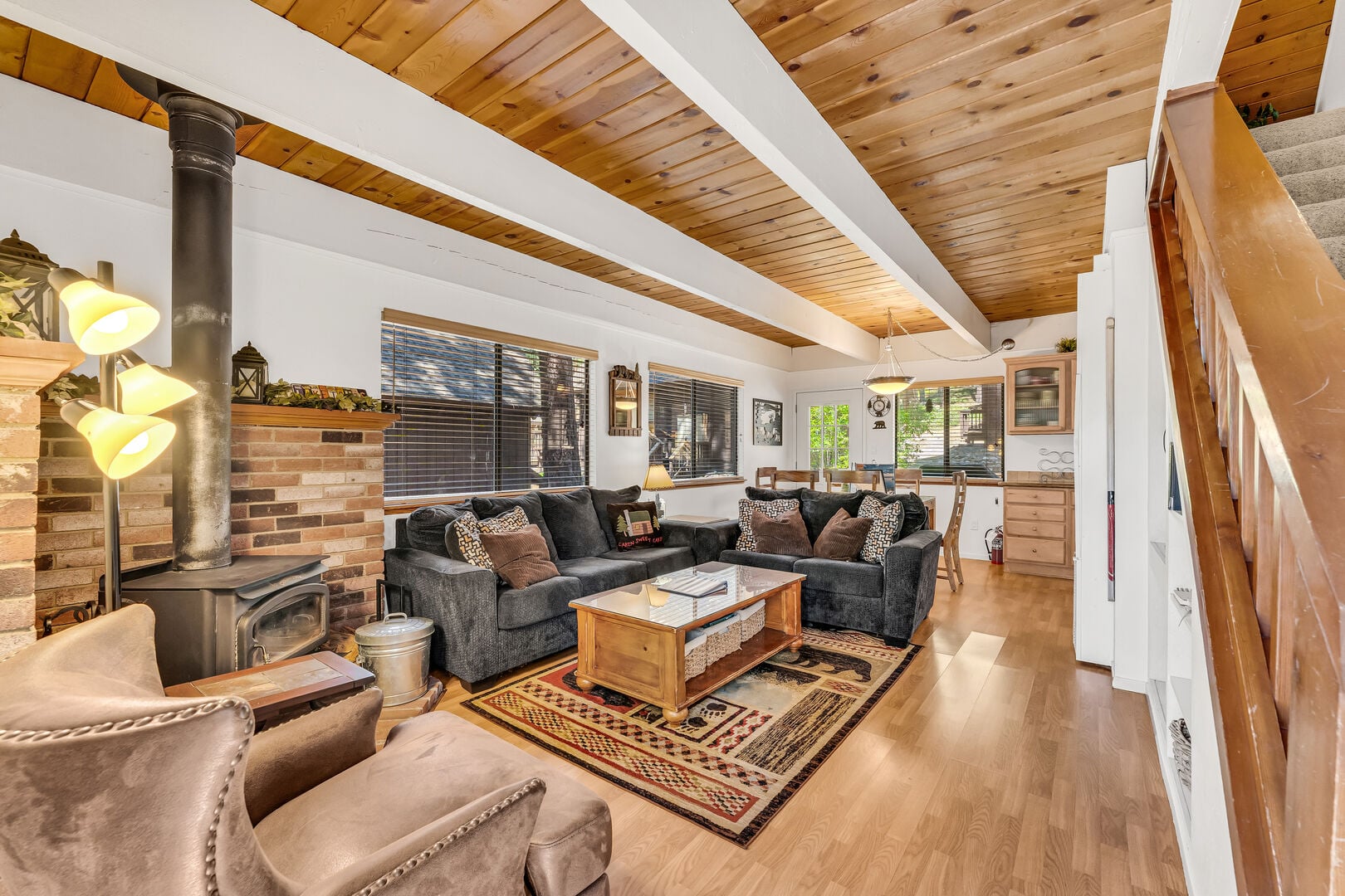 View our rental cabins in Lake Tahoe
